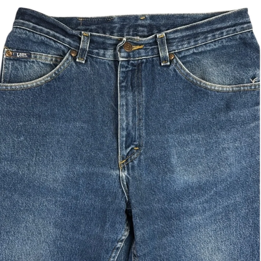 Vintage 90s Lee Straight Leg Jeans 100% Cotton Dark Blue Patch 1889 Button 31x33 - Picture 3 of 14